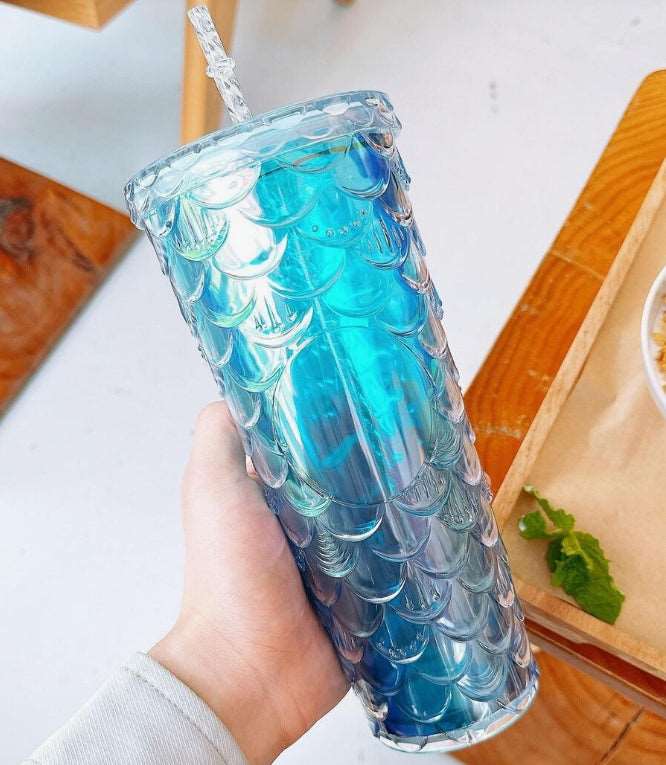 1pc Plastic Tumbler, Modern Ombre Fish Scale Textured Drinking Cup With Straw For Daily Life
